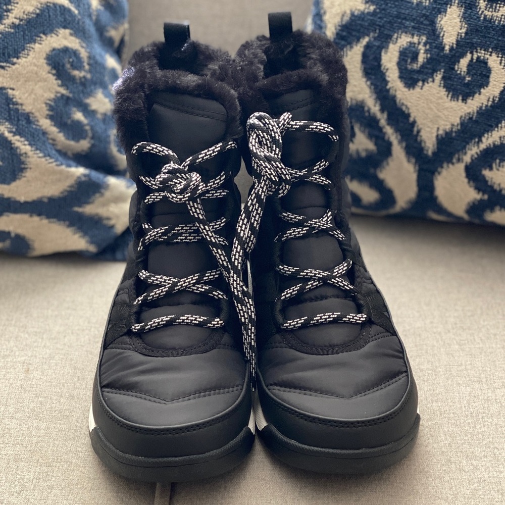 Sorel Atletic Black Winter Short Boots Waterproof size 11. - Picture 6 of 7